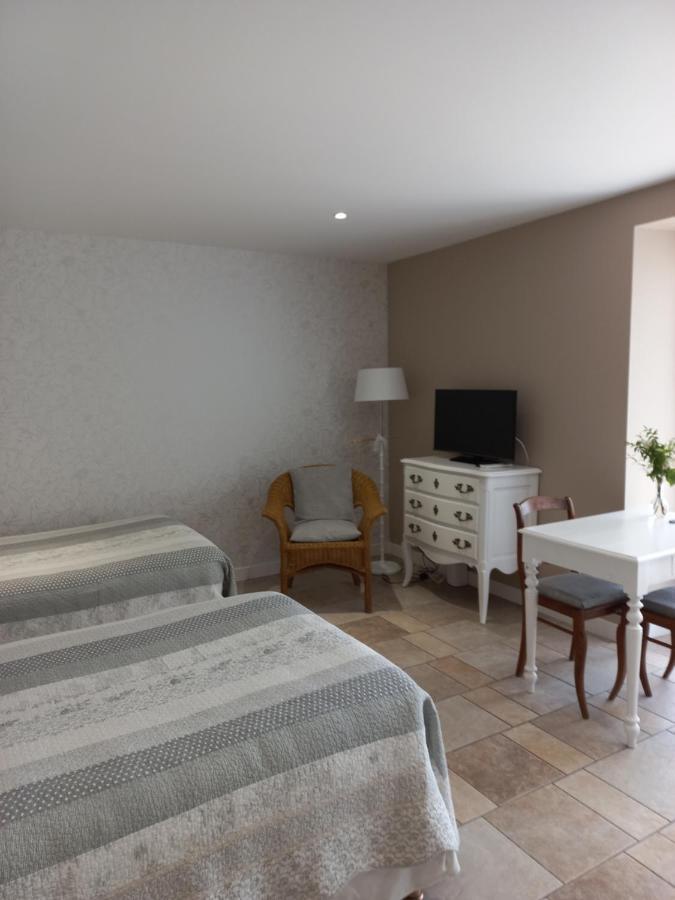 L'Eglantyne Bed & Breakfast La Chapelle-de-Guinchay Eksteriør bilde